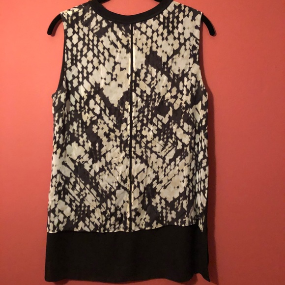 Vince Black/White/Beige Sleeveless Blouse size 6 - Picture 2 of 3